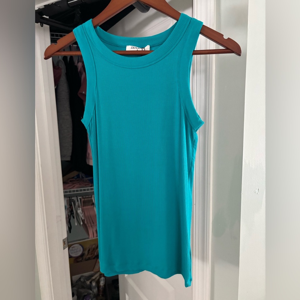 Bundle of 2 stylish, easy to dress up or down, Zenana Tank Tops, Pink & Teal